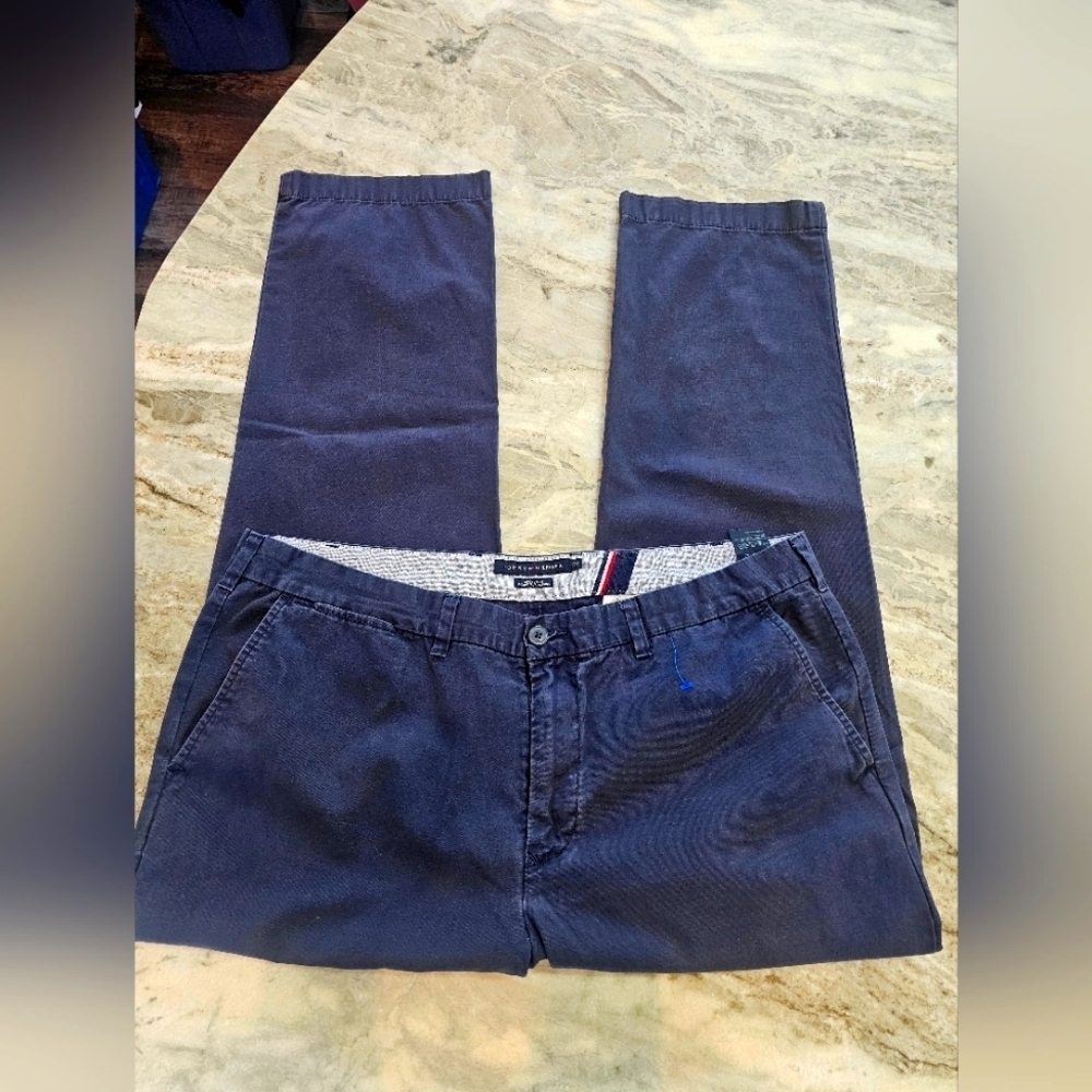 Tommy Hilfiger Custom Fit Chino Pants Navy Size 40x32 Men's Casual Trousers